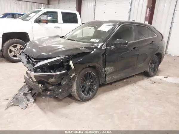 JA4ATVAA3PZ006133 2023 MITSUBISHI ECLIPSE CROSS - Image 2