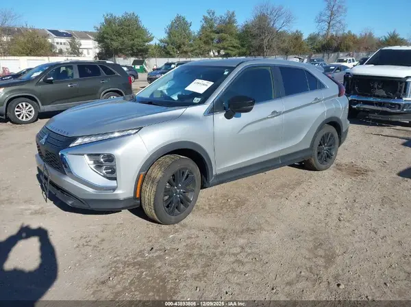 JA4ATVAA3PZ032201 2023 MITSUBISHI ECLIPSE CROSS - Image 2
