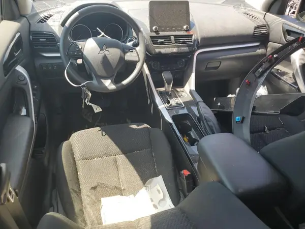 JA4ATVAA3RZ000397 2024 MITSUBISHI ECLIPSE CROSS - Image 8