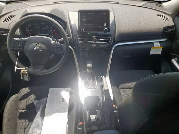 JA4ATVAA3SZ007212 2025 MITSUBISHI ECLIPSE CROSS - Image 8