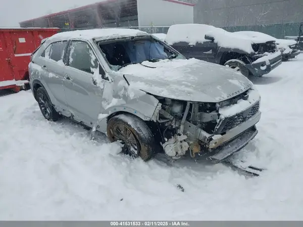 JA4ATVAA4NZ002850 2022 MITSUBISHI ECLIPSE CROSS - Image 1