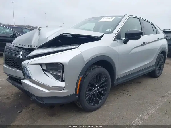 JA4ATVAA4NZ069951 2022 MITSUBISHI ECLIPSE CROSS - Image 2