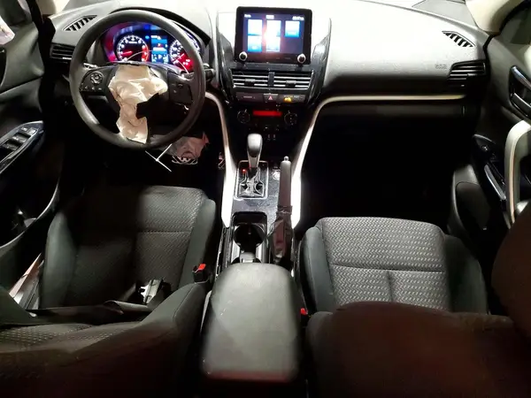 JA4ATVAA4PZ001250 2023 MITSUBISHI ECLIPSE CROSS - Image 8