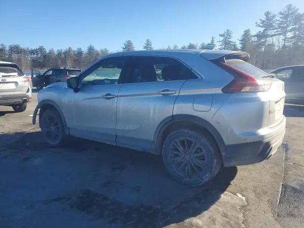 JA4ATVAA4PZ003757 2023 MITSUBISHI ECLIPSE CROSS - Image 2