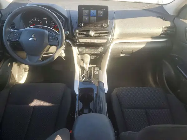 JA4ATVAA4PZ003757 2023 MITSUBISHI ECLIPSE CROSS - Image 8