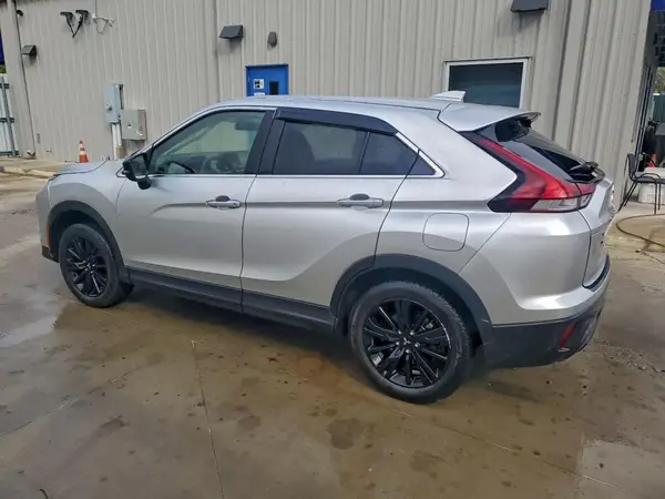 JA4ATVAA4PZ005167 2023 MITSUBISHI ECLIPSE CROSS - Image 2