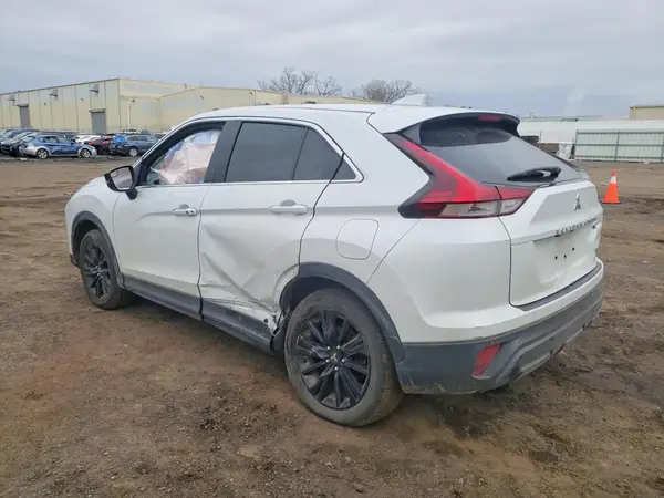 JA4ATVAA4RZ002398 2024 MITSUBISHI ECLIPSE CROSS - Image 2