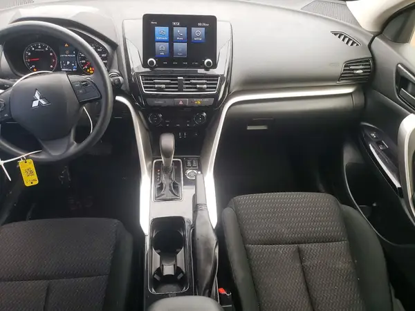 JA4ATVAA4RZ002398 2024 MITSUBISHI ECLIPSE CROSS - Image 8