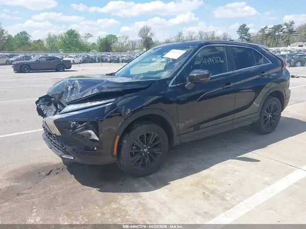 JA4ATVAA4RZ005088 2024 MITSUBISHI ECLIPSE CROSS - Image 2