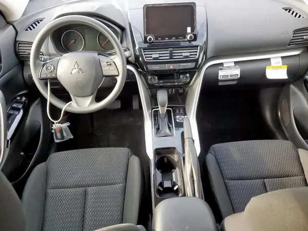 JA4ATVAA4SZ003847 2025 MITSUBISHI ECLIPSE CROSS - Image 8