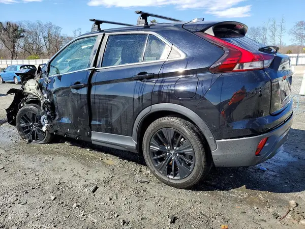 JA4ATVAA5NZ028616 2022 MITSUBISHI ECLIPSE CROSS - Image 2