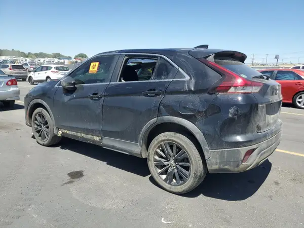 JA4ATVAA5PZ001953 2023 MITSUBISHI ECLIPSE CROSS - Image 2