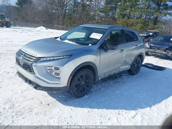 JA4ATVAA5PZ002293 2023 MITSUBISHI ECLIPSE CROSS - Image 2