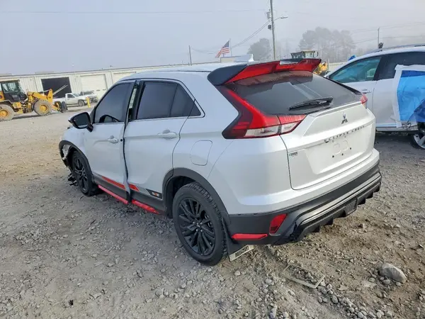 JA4ATVAA5PZ037805 2023 MITSUBISHI ECLIPSE CROSS - Image 2