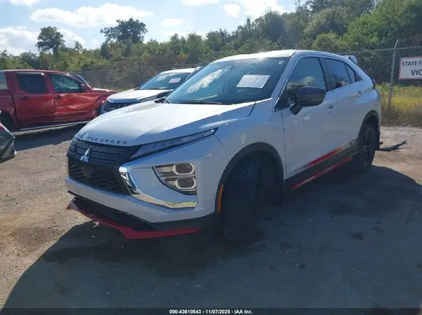 JA4ATVAA5PZ044706 2023 MITSUBISHI ECLIPSE CROSS - Image 2