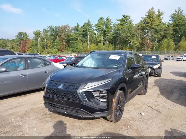 JA4ATVAA5RZ021431 2024 MITSUBISHI ECLIPSE CROSS - Image 2