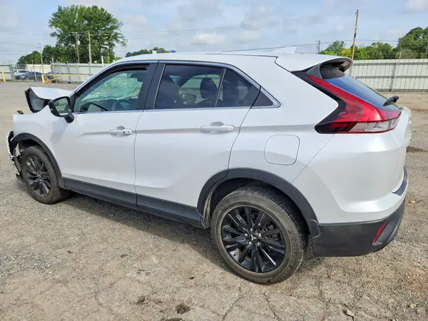 JA4ATVAA5RZ071021 2024 MITSUBISHI ECLIPSE CROSS - Image 2