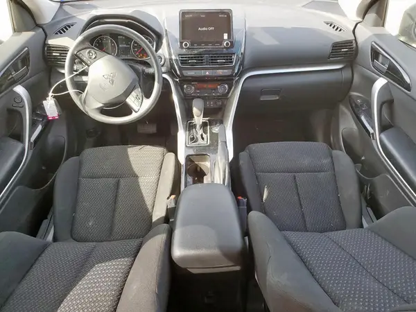 JA4ATVAA5SZ003453 2025 MITSUBISHI ECLIPSE CROSS - Image 8