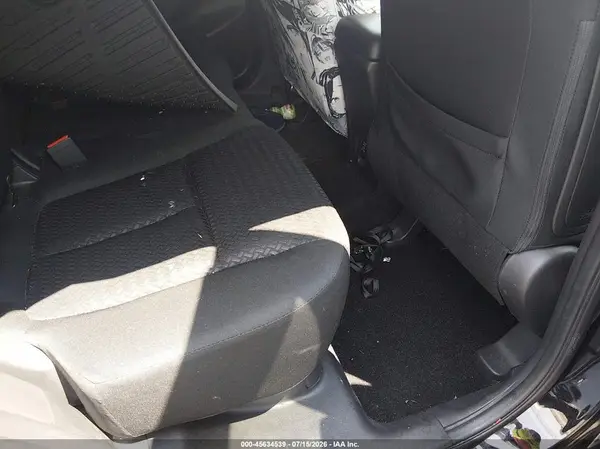 JA4ATVAA5SZ010077 2025 MITSUBISHI ECLIPSE CROSS - Image 8