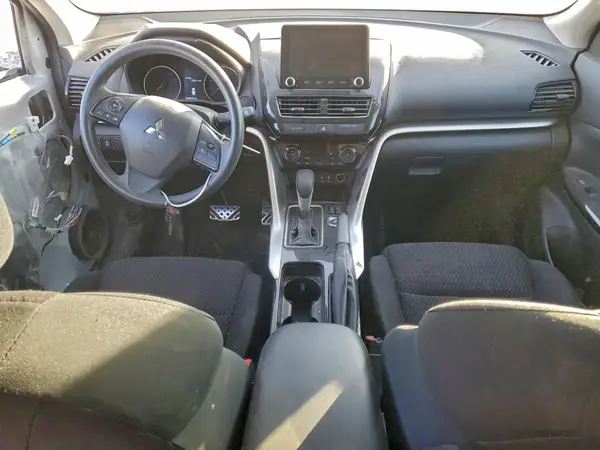 JA4ATVAA6NZ058529 2022 MITSUBISHI ECLIPSE CROSS - Image 8