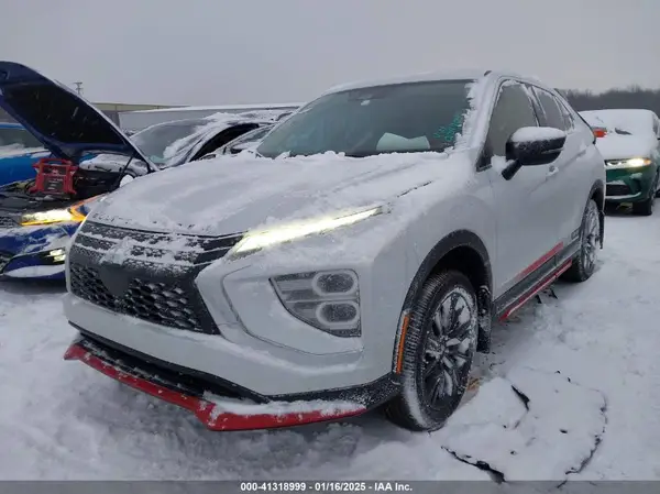 JA4ATVAA6PZ034704 2023 MITSUBISHI ECLIPSE CROSS - Image 2