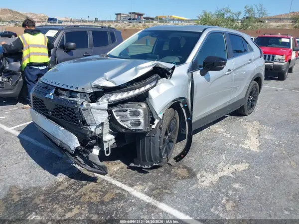 JA4ATVAA6PZ047209 2023 MITSUBISHI ECLIPSE CROSS - Image 2