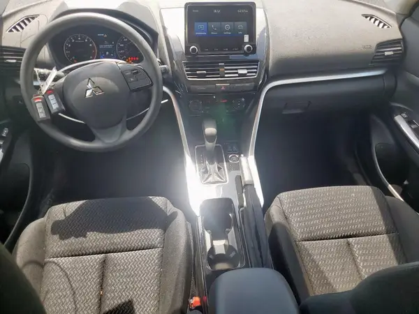 JA4ATVAA6SZ003249 2025 MITSUBISHI ECLIPSE CROSS - Image 8