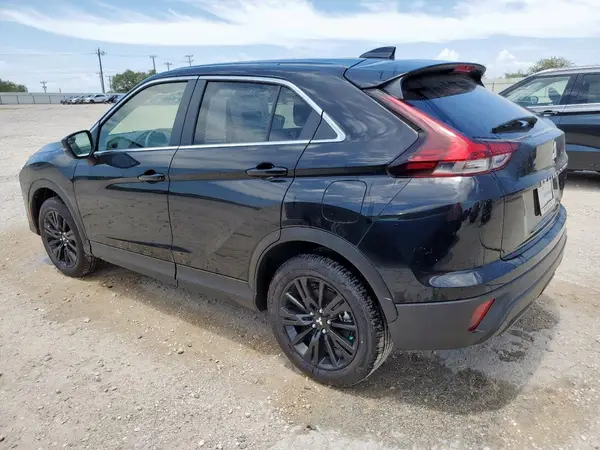 JA4ATVAA6SZ005423 2025 MITSUBISHI ECLIPSE CROSS - Image 2