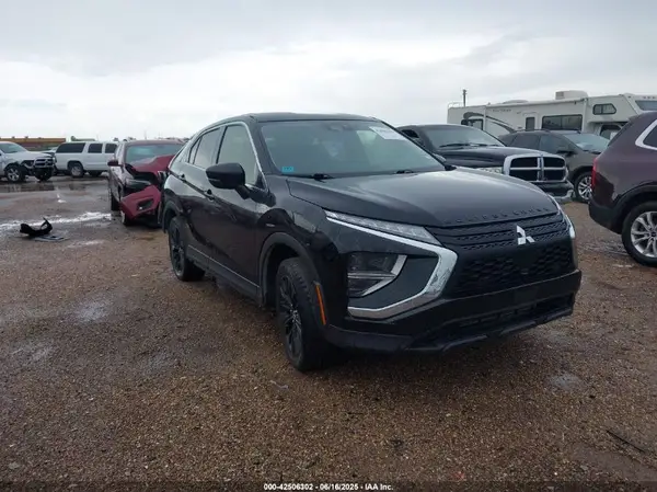 JA4ATVAA7NZ027693 2022 MITSUBISHI ECLIPSE CROSS - Image 1