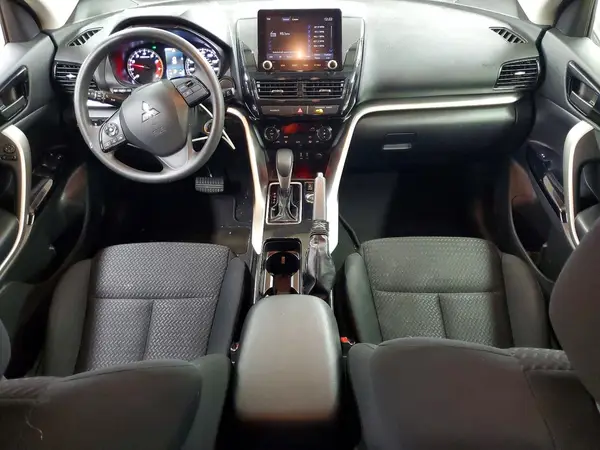 JA4ATVAA7PZ003395 2023 MITSUBISHI ECLIPSE CROSS - Image 8