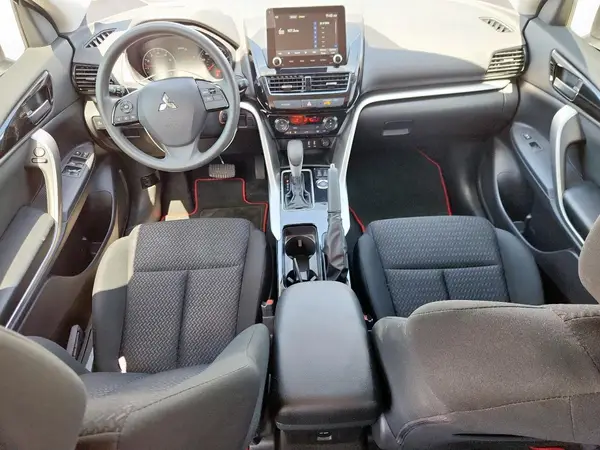 JA4ATVAA7PZ037935 2023 MITSUBISHI ECLIPSE CROSS - Image 8