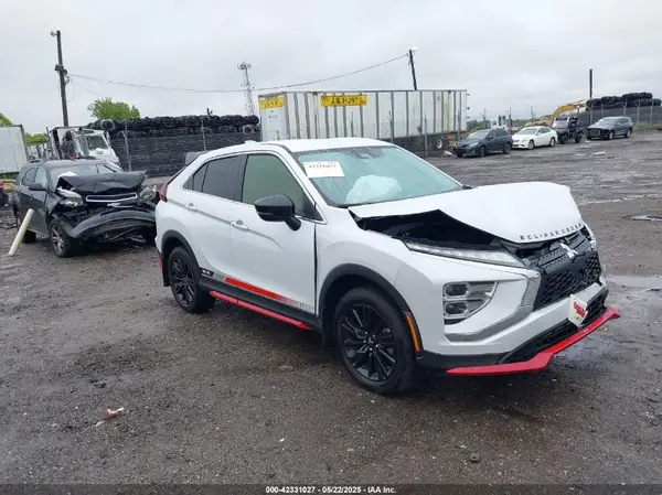JA4ATVAA7RZ046573 2024 MITSUBISHI ECLIPSE CROSS - Image 1