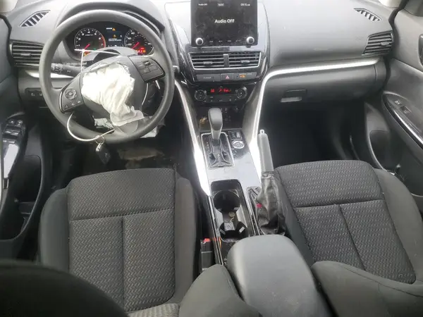 JA4ATVAA7RZ047366 2024 MITSUBISHI ECLIPSE CROSS - Image 8