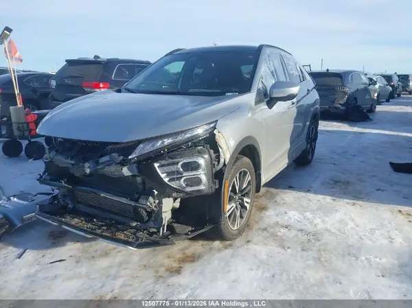 JA4ATVAA7RZ628446 2024 MITSUBISHI ECLIPSE CROSS - Image 2