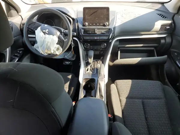 JA4ATVAA8NZ000874 2022 MITSUBISHI ECLIPSE CROSS - Image 8
