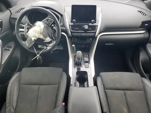 JA4ATVAA8NZ601251 2022 MITSUBISHI ECLIPSE CROSS - Image 8