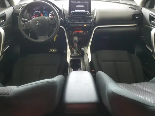 JA4ATVAA8PZ003650 2023 MITSUBISHI ECLIPSE CROSS - Image 8