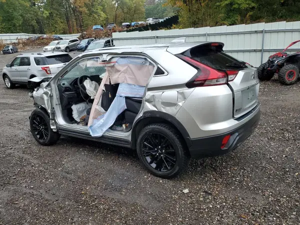 JA4ATVAA8PZ005219 2023 MITSUBISHI ECLIPSE CROSS - Image 2