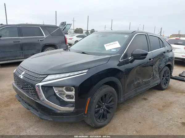 JA4ATVAA8RZ001903 2024 MITSUBISHI ECLIPSE CROSS - Image 2