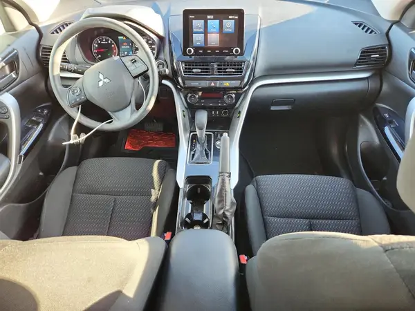 JA4ATVAA8RZ002601 2024 MITSUBISHI ECLIPSE CROSS - Image 8