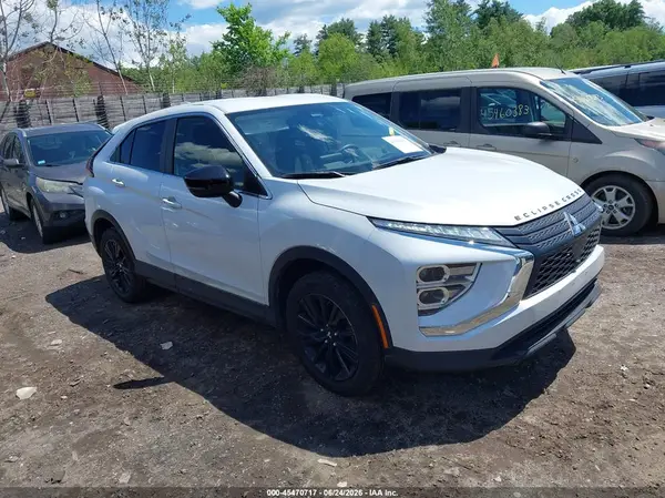 JA4ATVAA8RZ074415 2024 MITSUBISHI ECLIPSE CROSS - Image 1