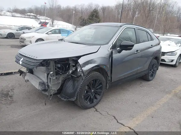 JA4ATVAA8SZ619180 2025 MITSUBISHI ECLIPSE CROSS - Image 2