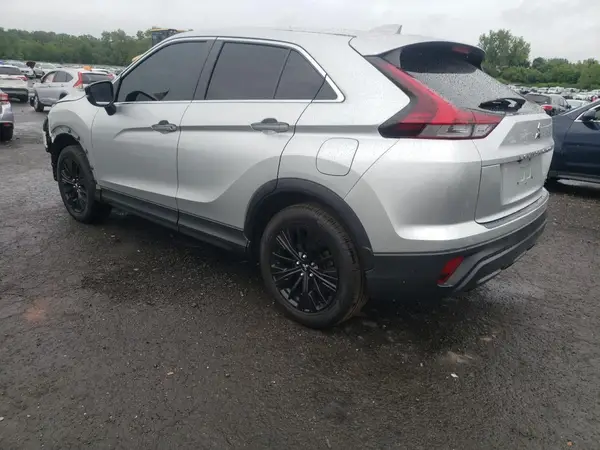 JA4ATVAA9NZ012452 2022 MITSUBISHI ECLIPSE CROSS - Image 2