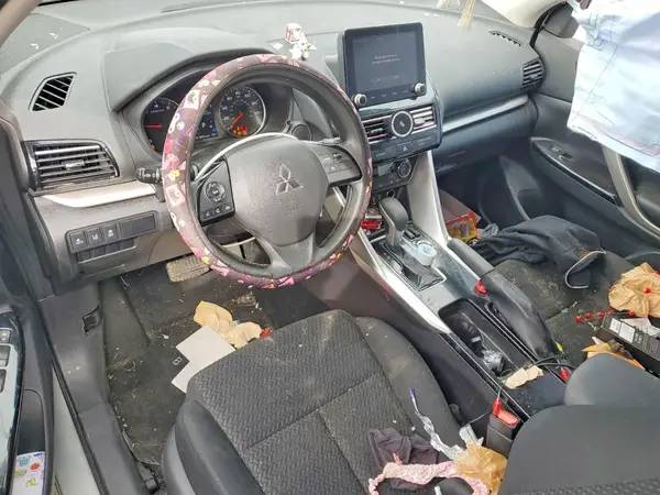 JA4ATVAA9PZ001468 2023 MITSUBISHI ECLIPSE CROSS - Image 8