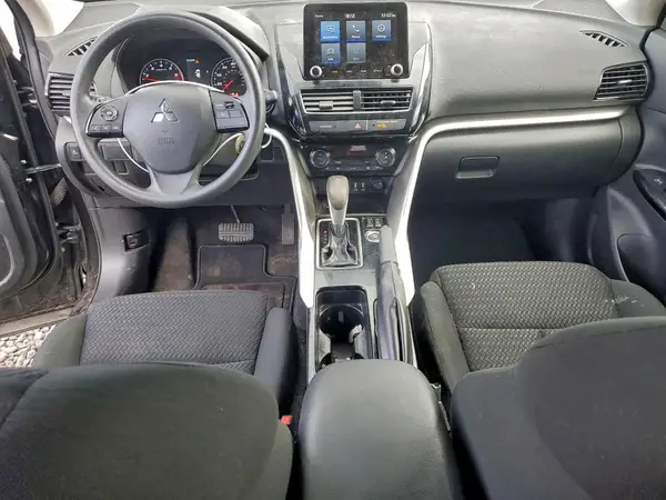 JA4ATVAA9PZ003530 2023 MITSUBISHI ECLIPSE CROSS - Image 8