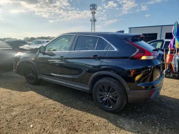 JA4ATVAA9PZ004208 2023 MITSUBISHI ECLIPSE CROSS - Image 2