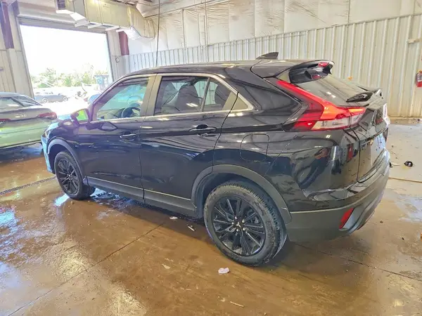 JA4ATVAA9PZ055224 2023 MITSUBISHI ECLIPSE CROSS - Image 2