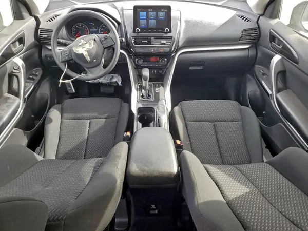 JA4ATVAA9SZ005173 2025 MITSUBISHI ECLIPSE CROSS - Image 8