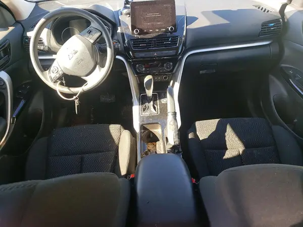 JA4ATVAA9SZ007327 2025 MITSUBISHI ECLIPSE CROSS - Image 8