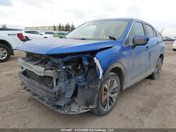 JA4ATVAAXNZ613675 2022 MITSUBISHI ECLIPSE CROSS - Image 2